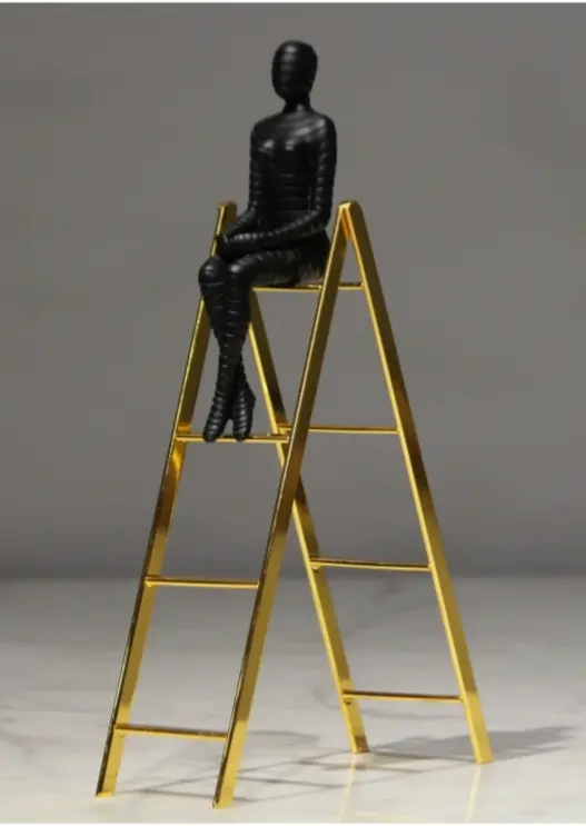 Abstract Ladder Figure Sculpture – Modern Luxury Art Décor