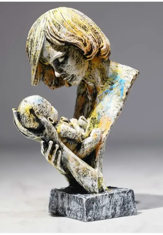 Mother & Child Sculpture – Artistic Emotional Home Décor 