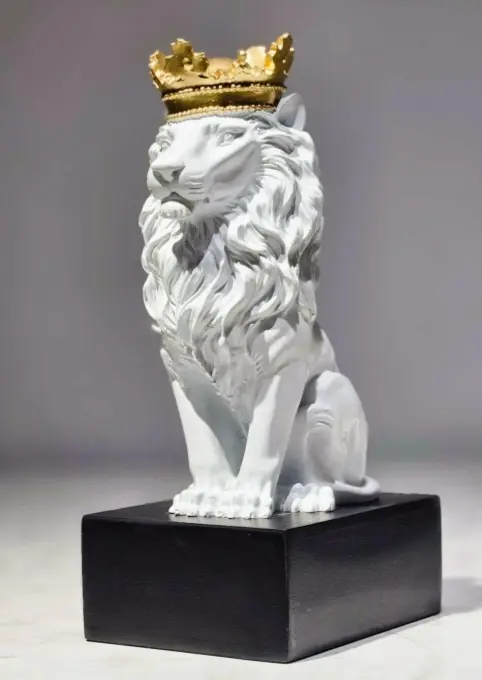 Regal White Lion King Sculpture with Gold Crown – Luxury Home Décor Accent and Office Decor